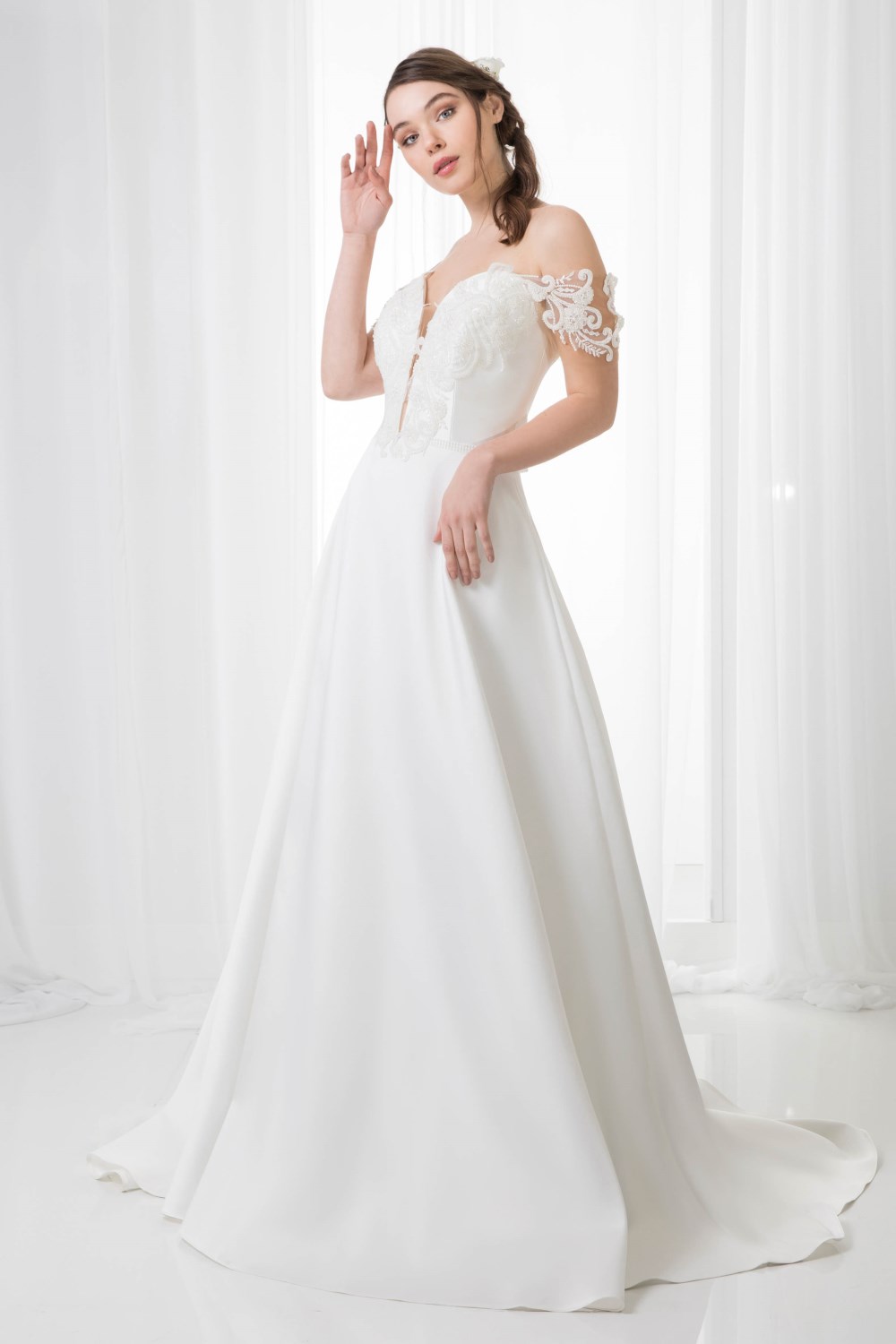 Wedding dresses Collezione - Claudia : C489 